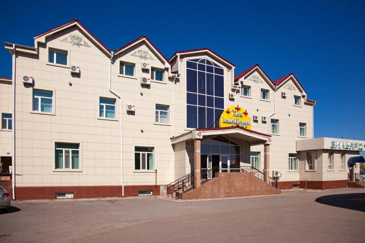 Ak Samal Hotel Karagandy Buitenkant foto