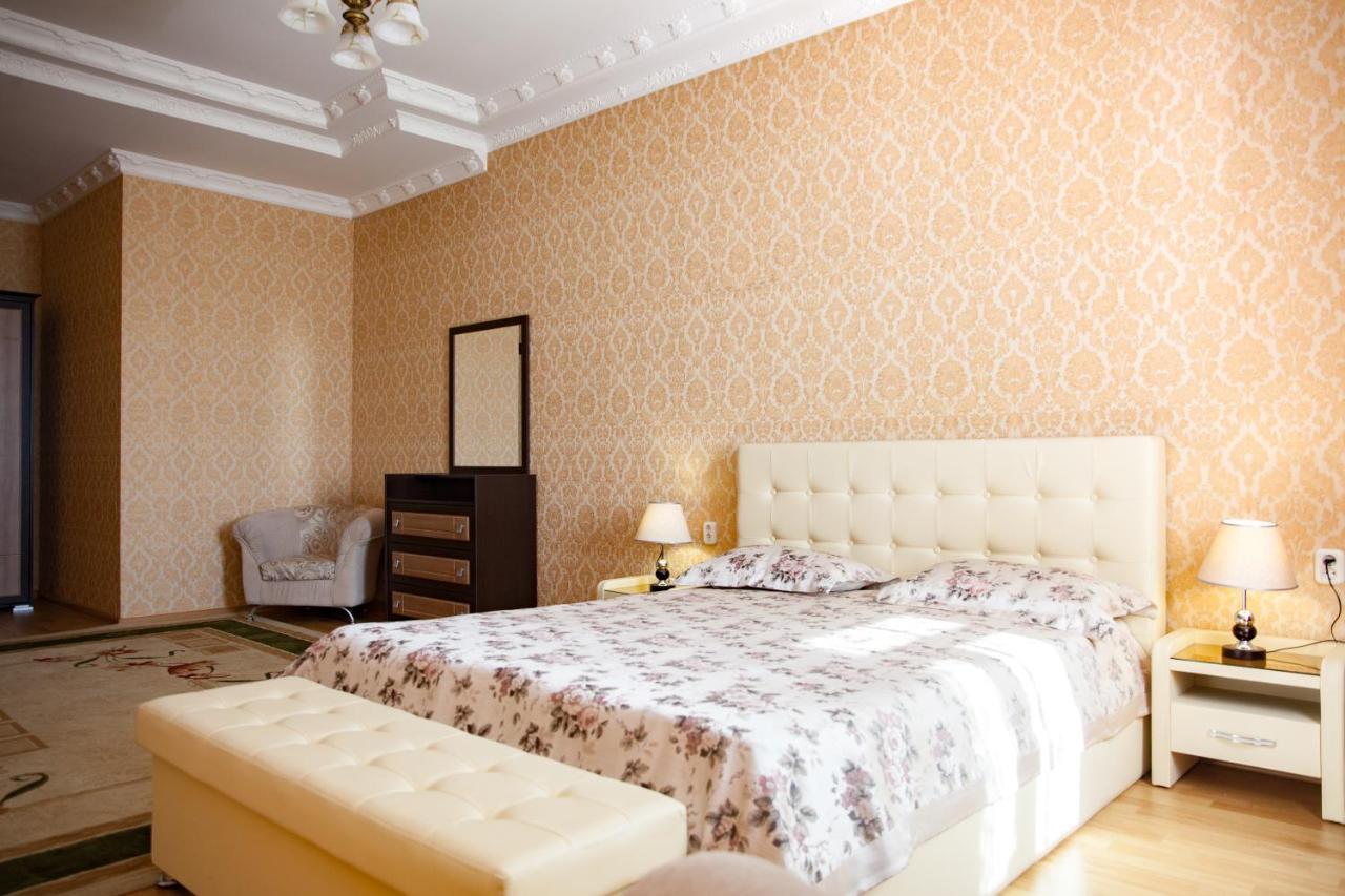 Ak Samal Hotel Karagandy Buitenkant foto